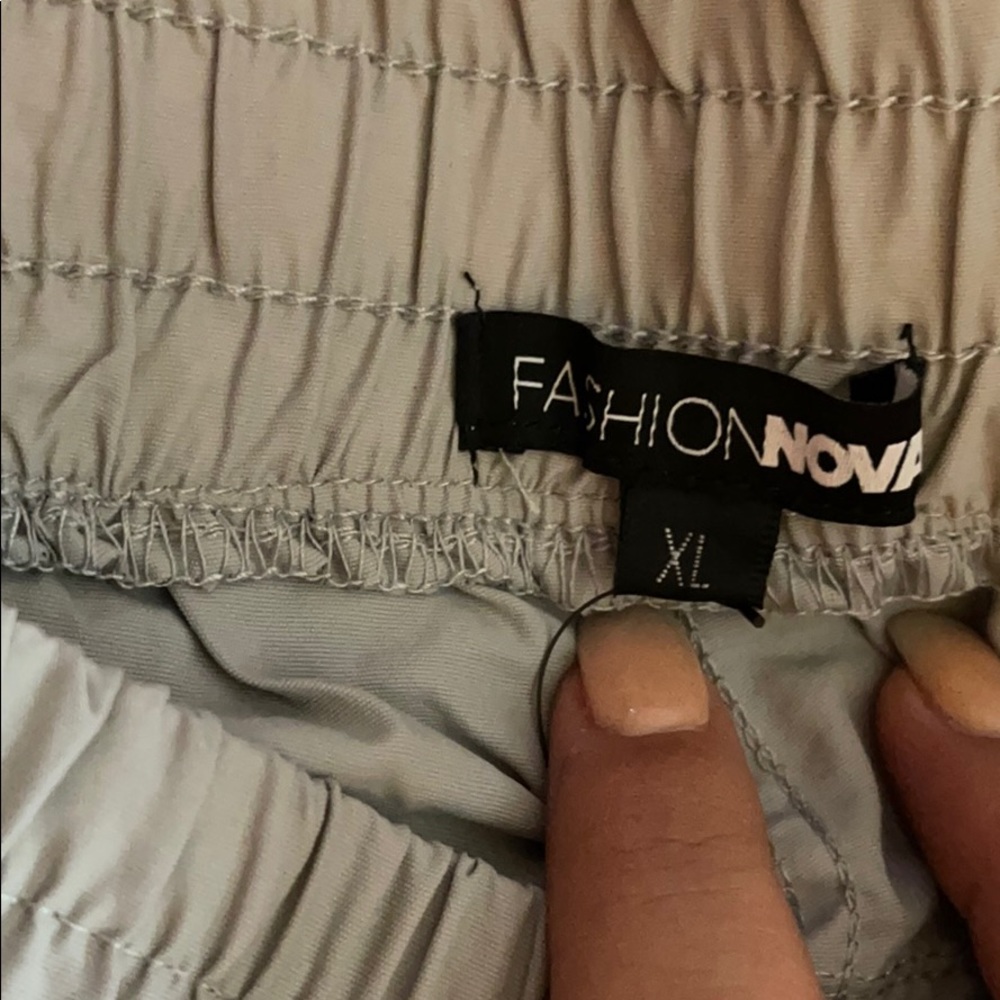 Women pants - Picture 4 of 4